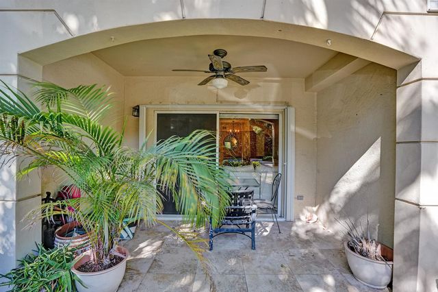 2113 Tuscany Way, Boynton Beach, FL 33435
