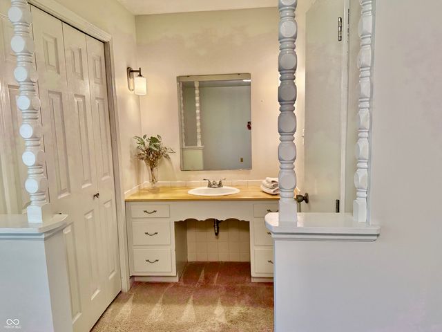 610 Mount Rainier Drive, Indianapolis, IN 46217