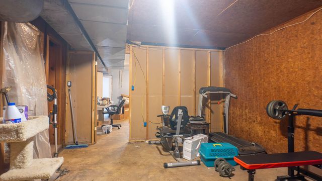 15 County Road 401-6, Alton, MO 65606