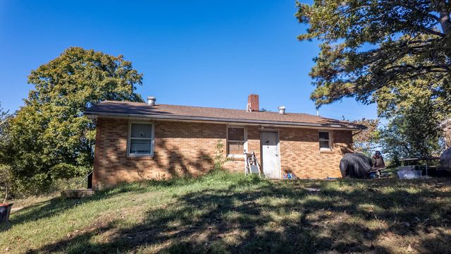 15 County Road 401-6, Alton, MO 65606