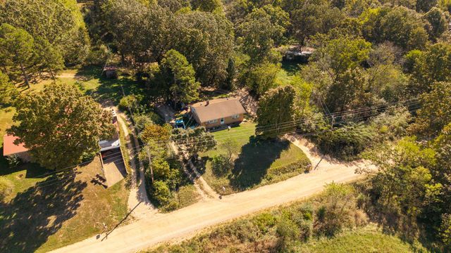 15 County Road 401-6, Alton, MO 65606