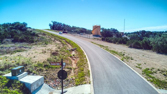683 Butler Oaks, Bulverde, TX 78163