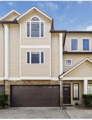 2402 Calumet Street C, Houston, TX 77004