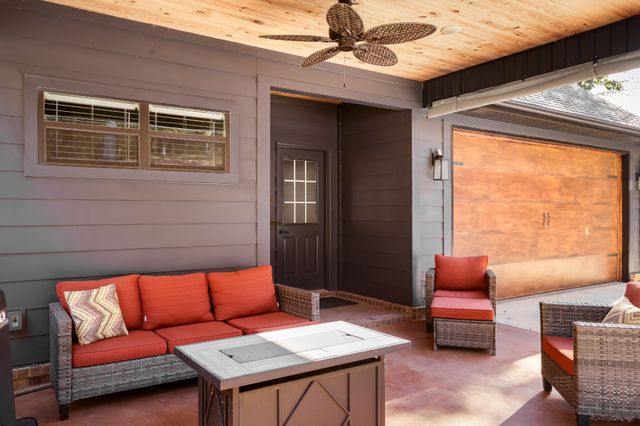 200 Creekside Drive, Florence, AL 35630