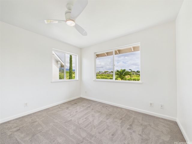 94-101 Poohuku Way 58, Waipahu, HI 96797