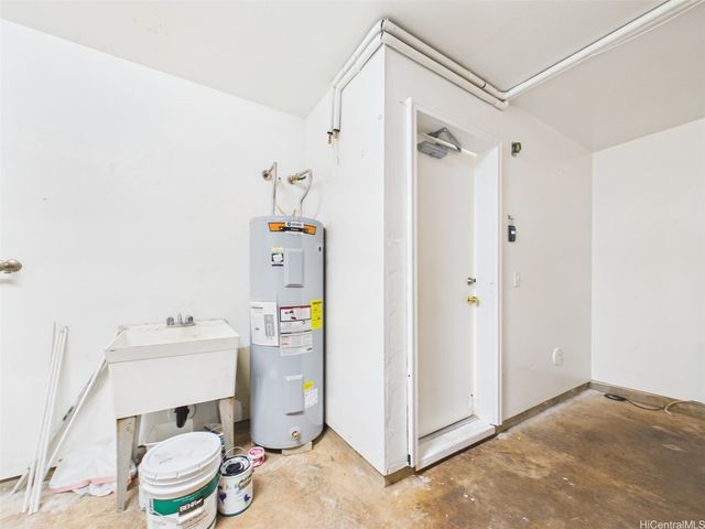 94-101 Poohuku Way 58, Waipahu, HI 96797