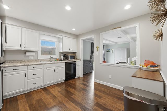 1019 Candlewood Way, Fort Wayne, IN 46845