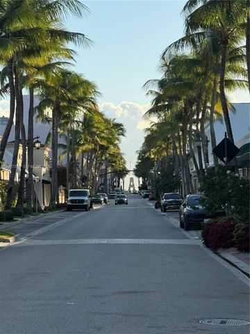 5600 N Flagler Drive 1806, West Palm Beach, FL 33407