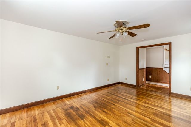 92 Hawksley Avenue, Warwick, RI 02889