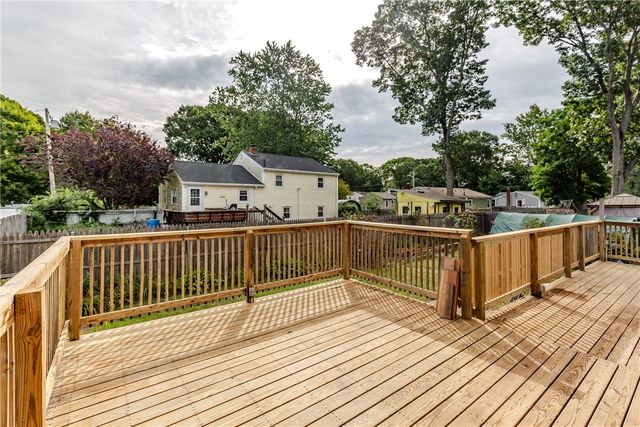 92 Hawksley Avenue, Warwick, RI 02889