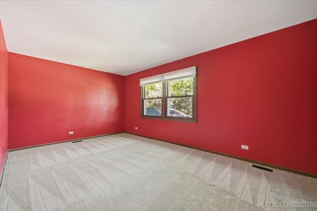 1308 Old Dominion Road, Naperville, IL 60540