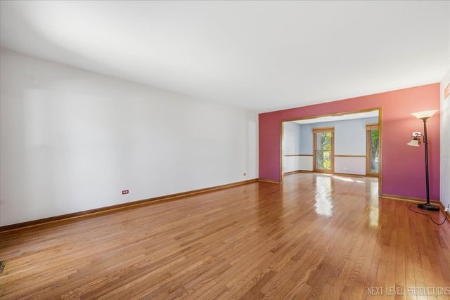 1308 Old Dominion Road, Naperville, IL 60540