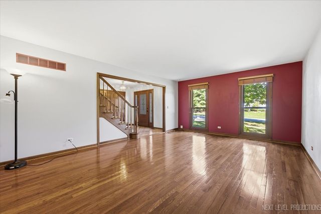 1308 Old Dominion Road, Naperville, IL 60540