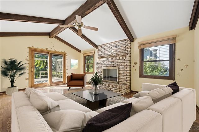 1308 Old Dominion Road, Naperville, IL 60540
