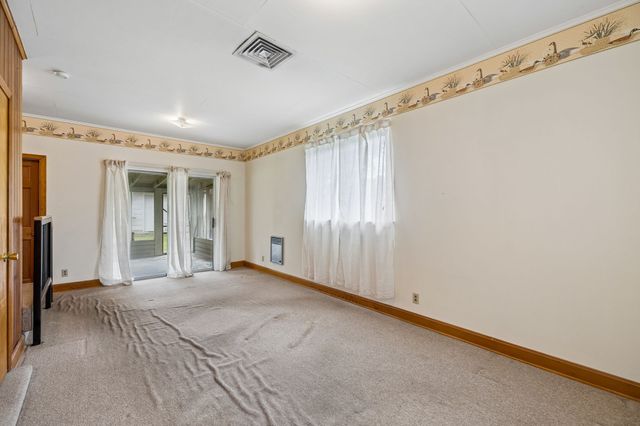 5 Richmond Dr, Clarksville, TN 37042
