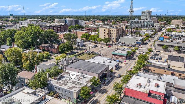404 E 4th Street, Royal Oak, MI 48067