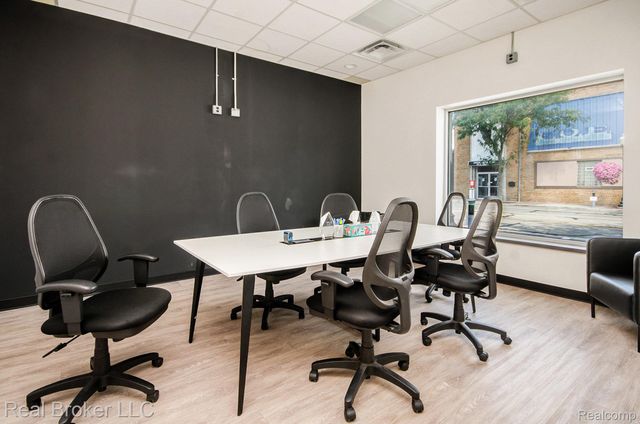 404 E 4th Street, Royal Oak, MI 48067