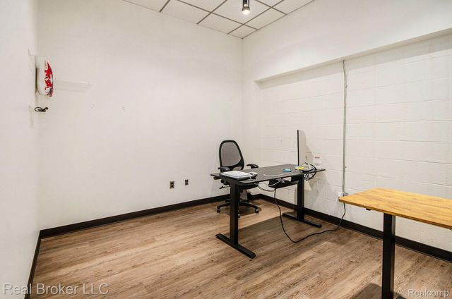 404 E 4th Street, Royal Oak, MI 48067