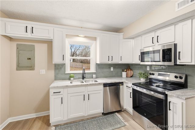 2315 Alta Avenue, New Albany, IN 47150