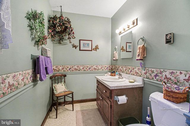 440 CROGHAN DR, Carlisle, PA 17013