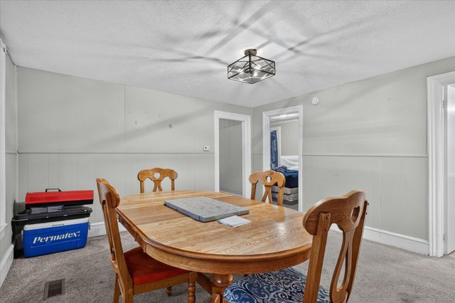 129 Palmer Street NE, Grand Rapids, MI 49505