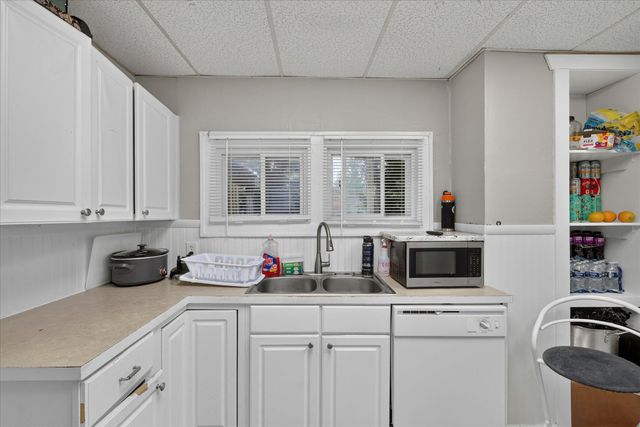 129 Palmer Street NE, Grand Rapids, MI 49505