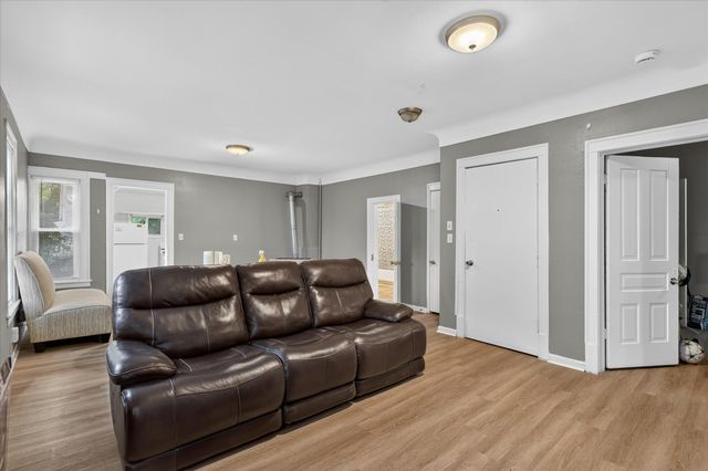 129 Palmer Street NE, Grand Rapids, MI 49505
