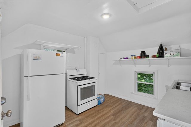 129 Palmer Street NE, Grand Rapids, MI 49505