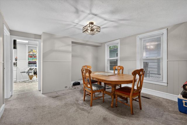 129 Palmer Street NE, Grand Rapids, MI 49505