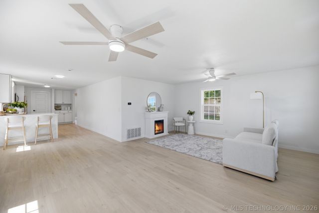 2910 W 48th Street, Tulsa, OK 74107