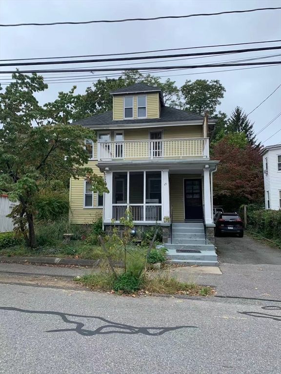 25 Tucker St 1, Milton, MA 02186
