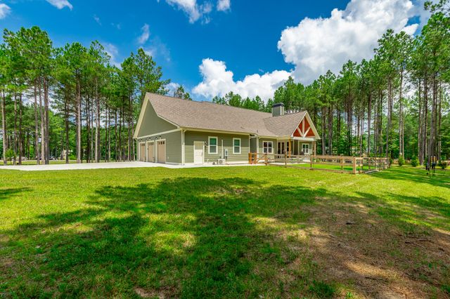 290 Wilderness Drive, Jasper, TN 37347