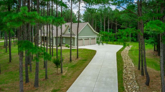 290 Wilderness Drive, Jasper, TN 37347