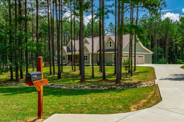 290 Wilderness Drive, Jasper, TN 37347