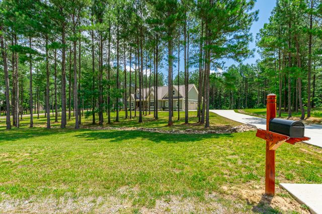 290 Wilderness Drive, Jasper, TN 37347