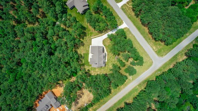 290 Wilderness Drive, Jasper, TN 37347