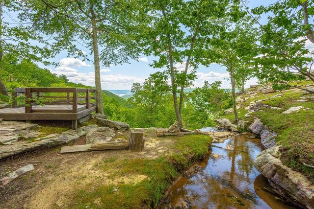 290 Wilderness Drive, Jasper, TN 37347