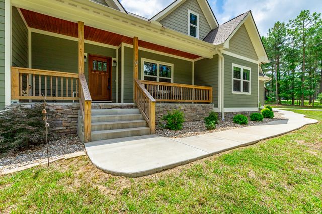 290 Wilderness Drive, Jasper, TN 37347