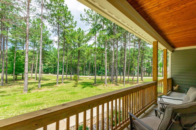 290 Wilderness Drive, Jasper, TN 37347