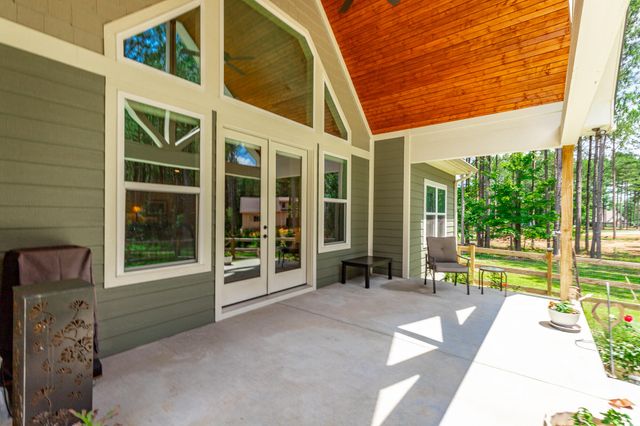 290 Wilderness Drive, Jasper, TN 37347