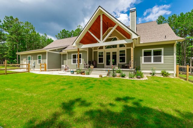 290 Wilderness Drive, Jasper, TN 37347
