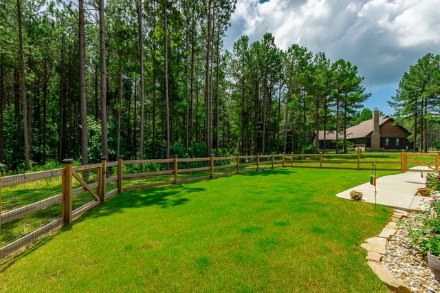 290 Wilderness Drive, Jasper, TN 37347