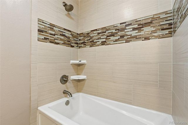 11645 W 73rd Place, Arvada, CO 80005