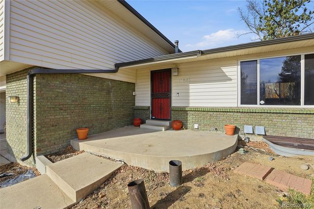 11645 W 73rd Place, Arvada, CO 80005