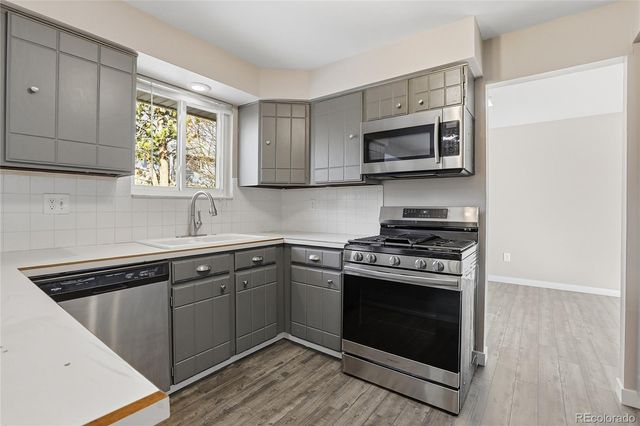 11645 W 73rd Place, Arvada, CO 80005