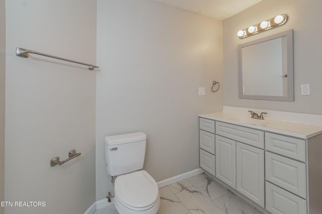 1803 Brookmill Rd, Knoxville, TN 37932