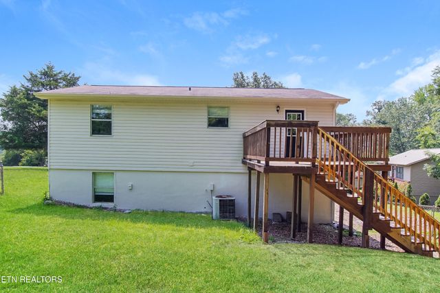 1803 Brookmill Rd, Knoxville, TN 37932