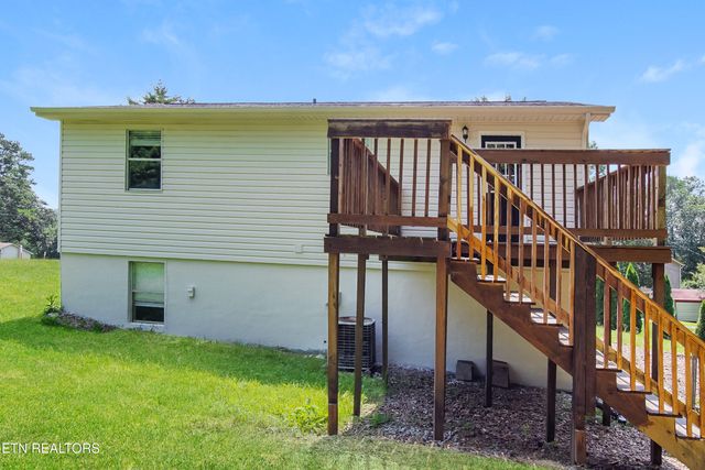 1803 Brookmill Rd, Knoxville, TN 37932