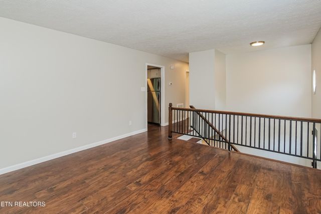 1803 Brookmill Rd, Knoxville, TN 37932