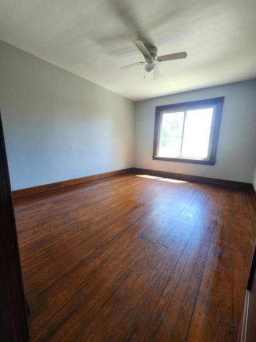 1604 Main STREET, Union Grove, WI 53182